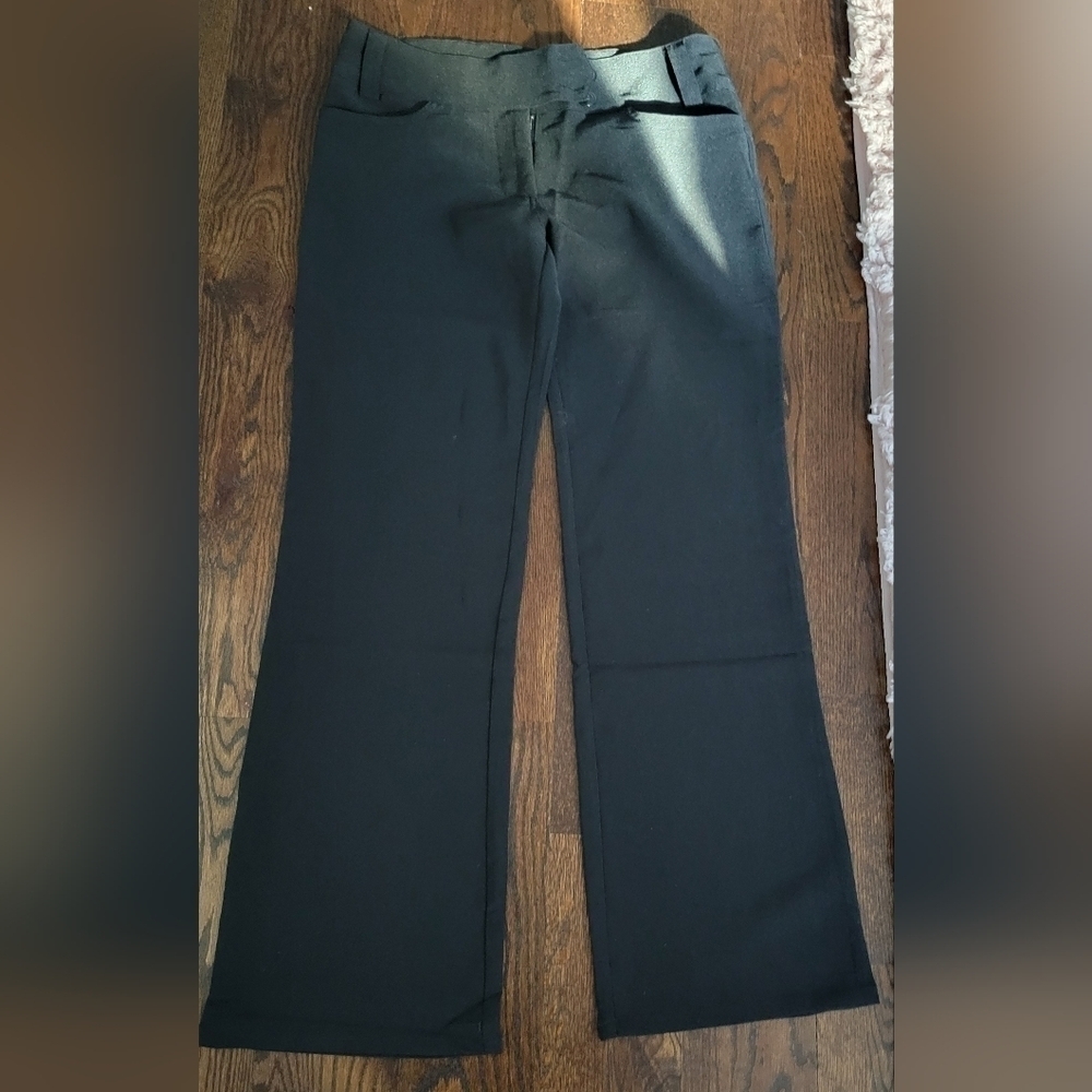 Women formal pants with zipper and button